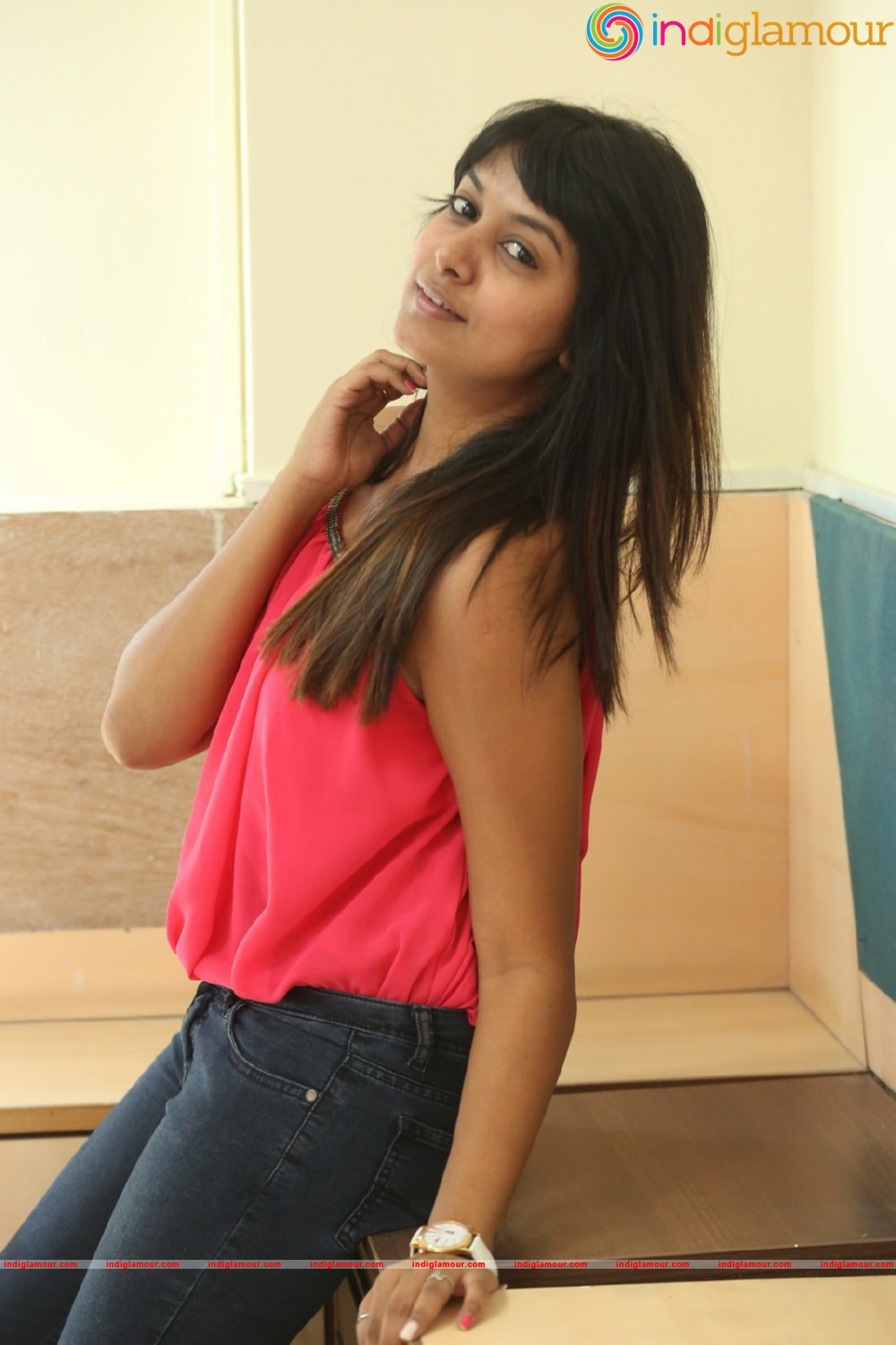 Kavya Kumar New Photos Actress hd photo