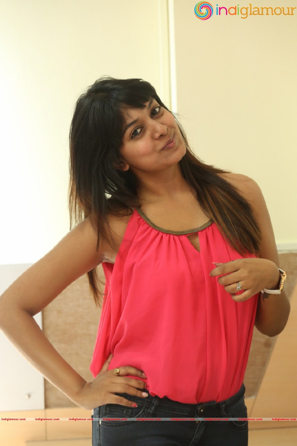 Kavya Kumar New Photos Actress hd photo