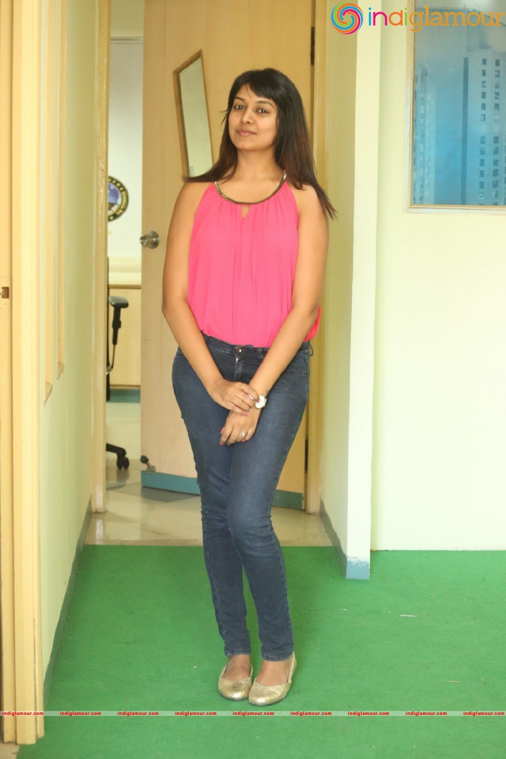 Kavya Kumar New Photos Actress hd photo