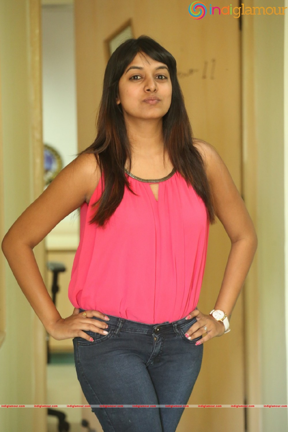 Kavya Kumar New Photos Actress hd photo