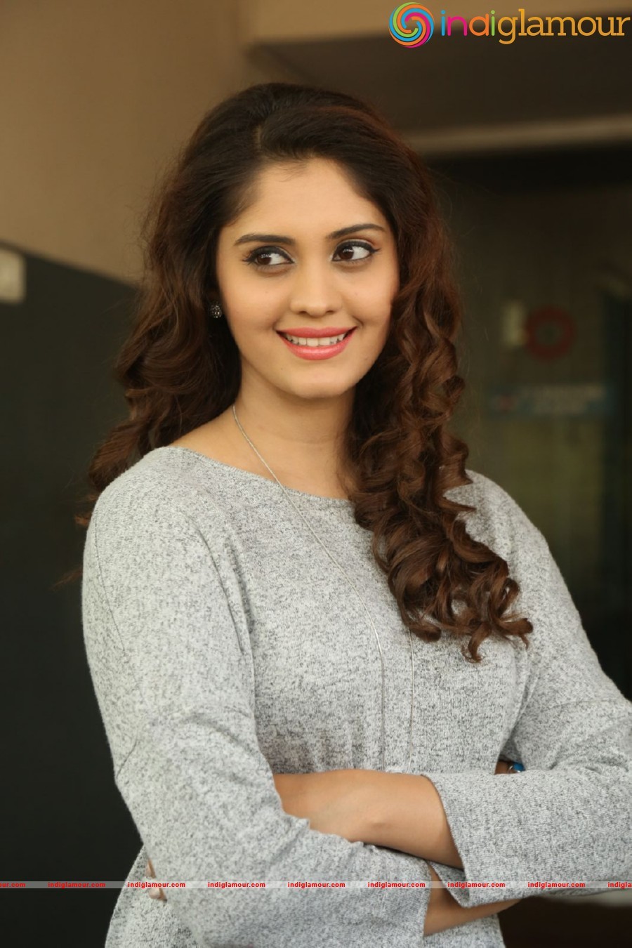 Surbhi Actress hd photo