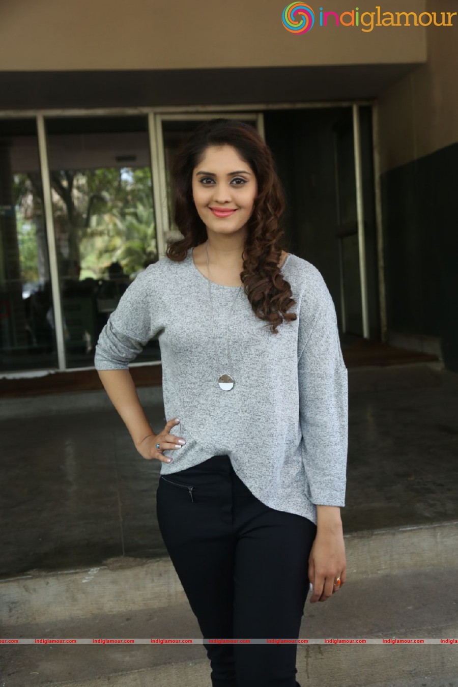 Surbhi Actress hd photo