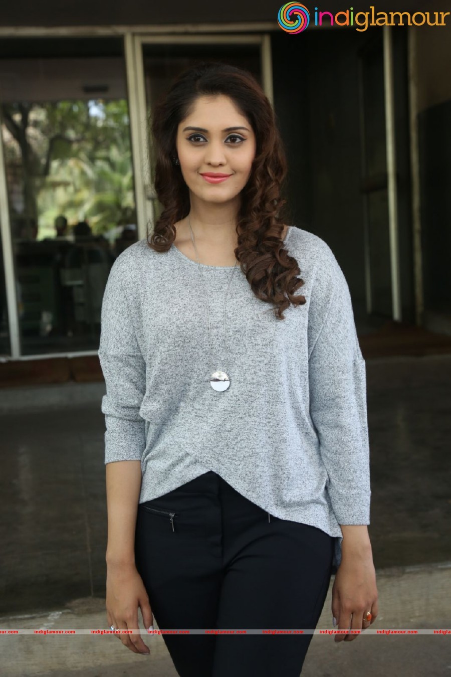 Surbhi Actress hd photo