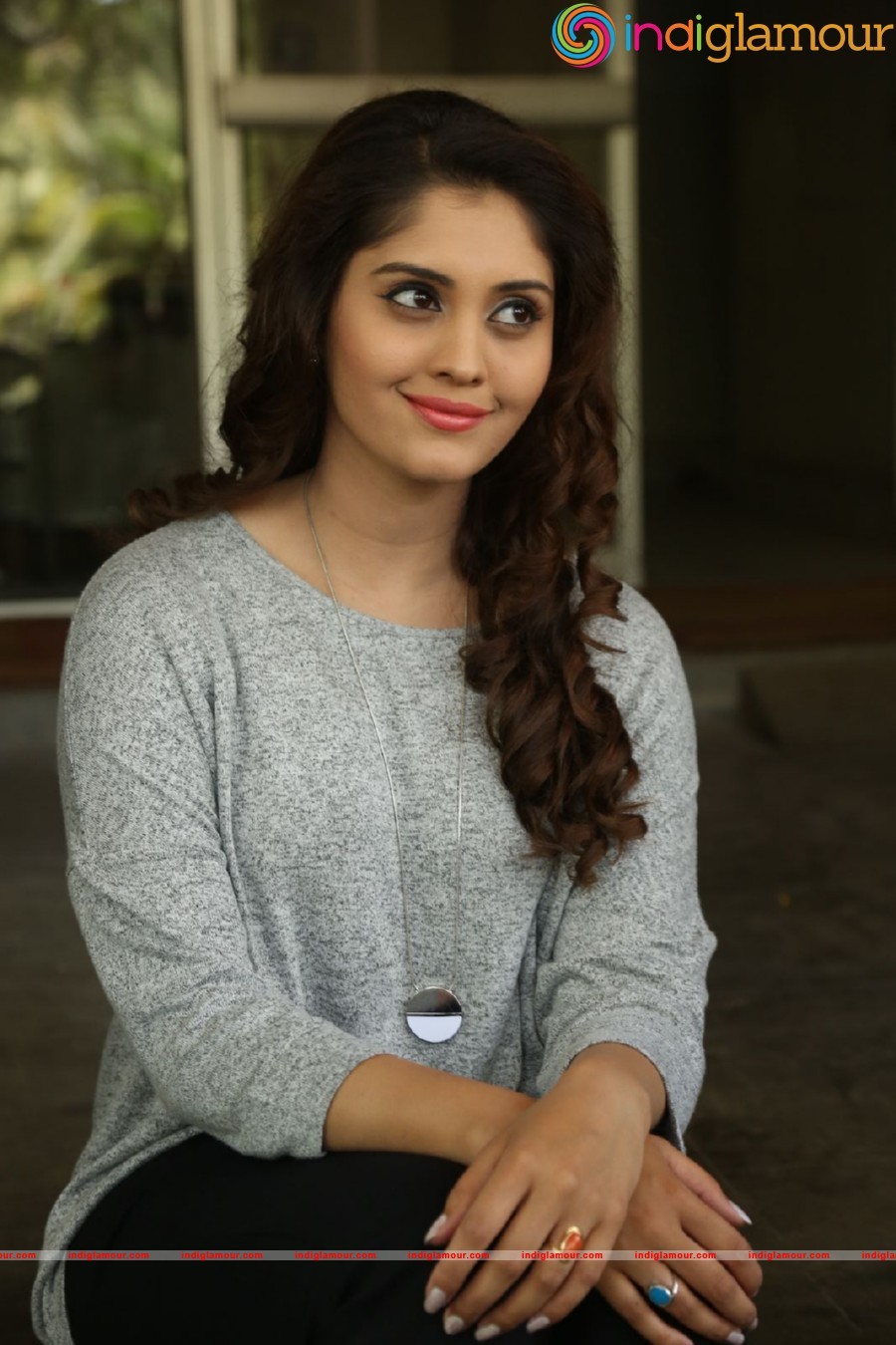 Surbhi Actress hd photo