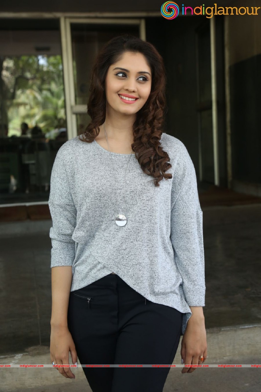 Surbhi Actress hd photo