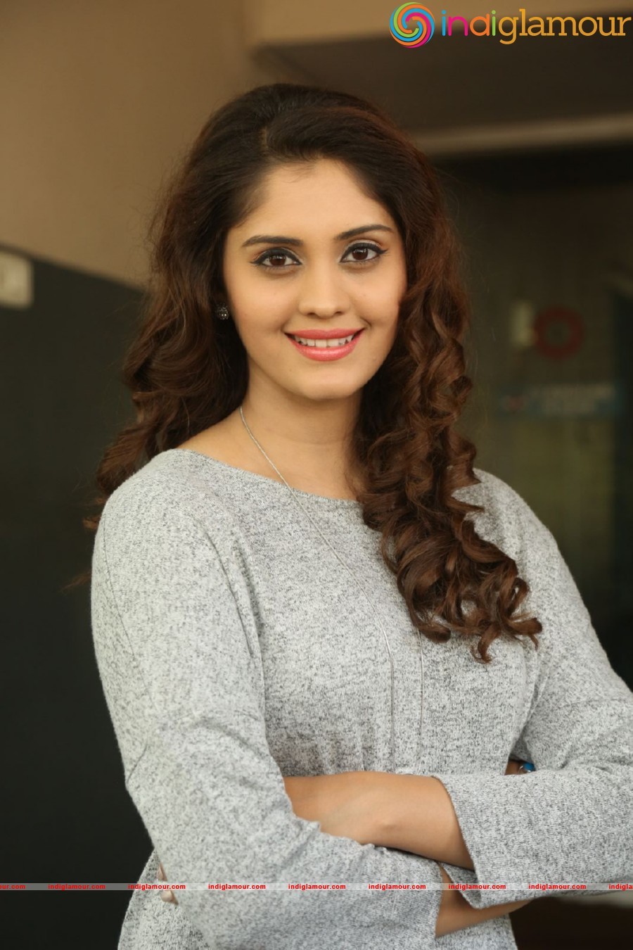 Surbhi Actress hd photo
