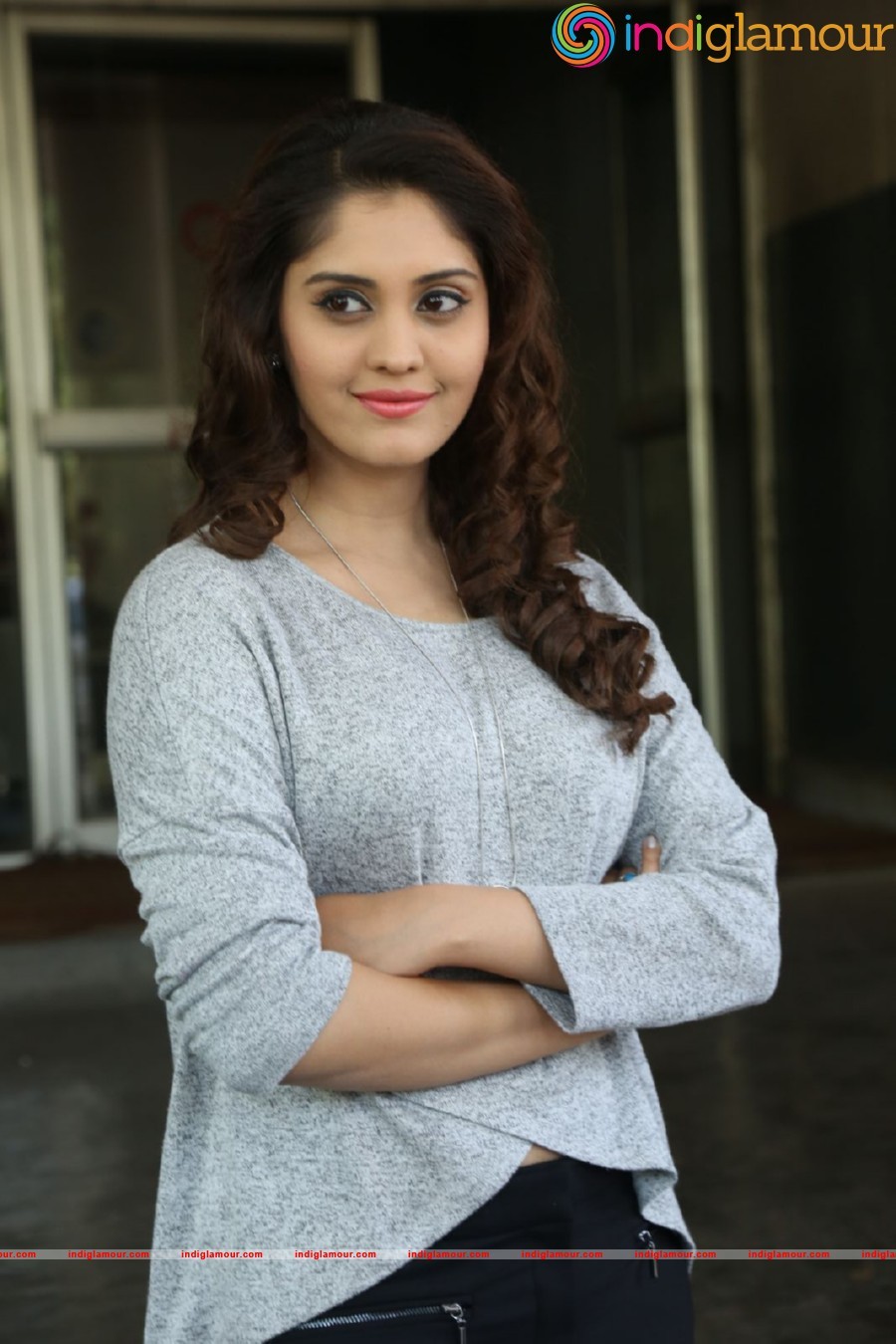 Surbhi Actress hd photo