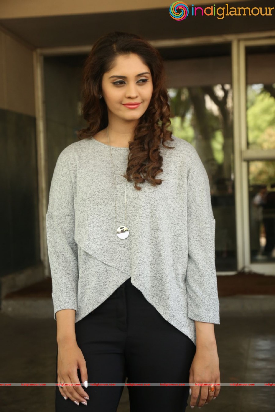 Surbhi Actress hd photo