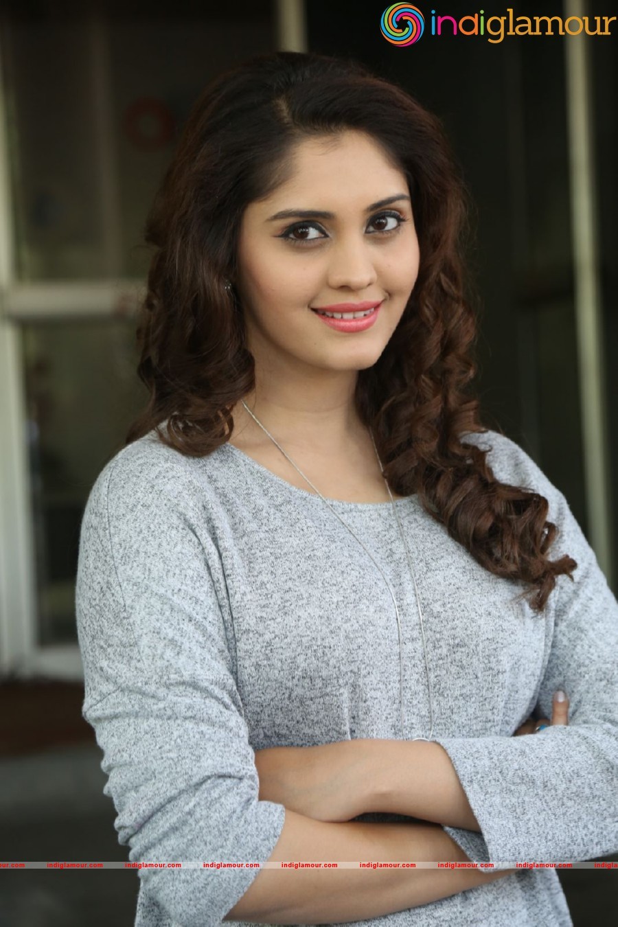 Surbhi Actress hd photo