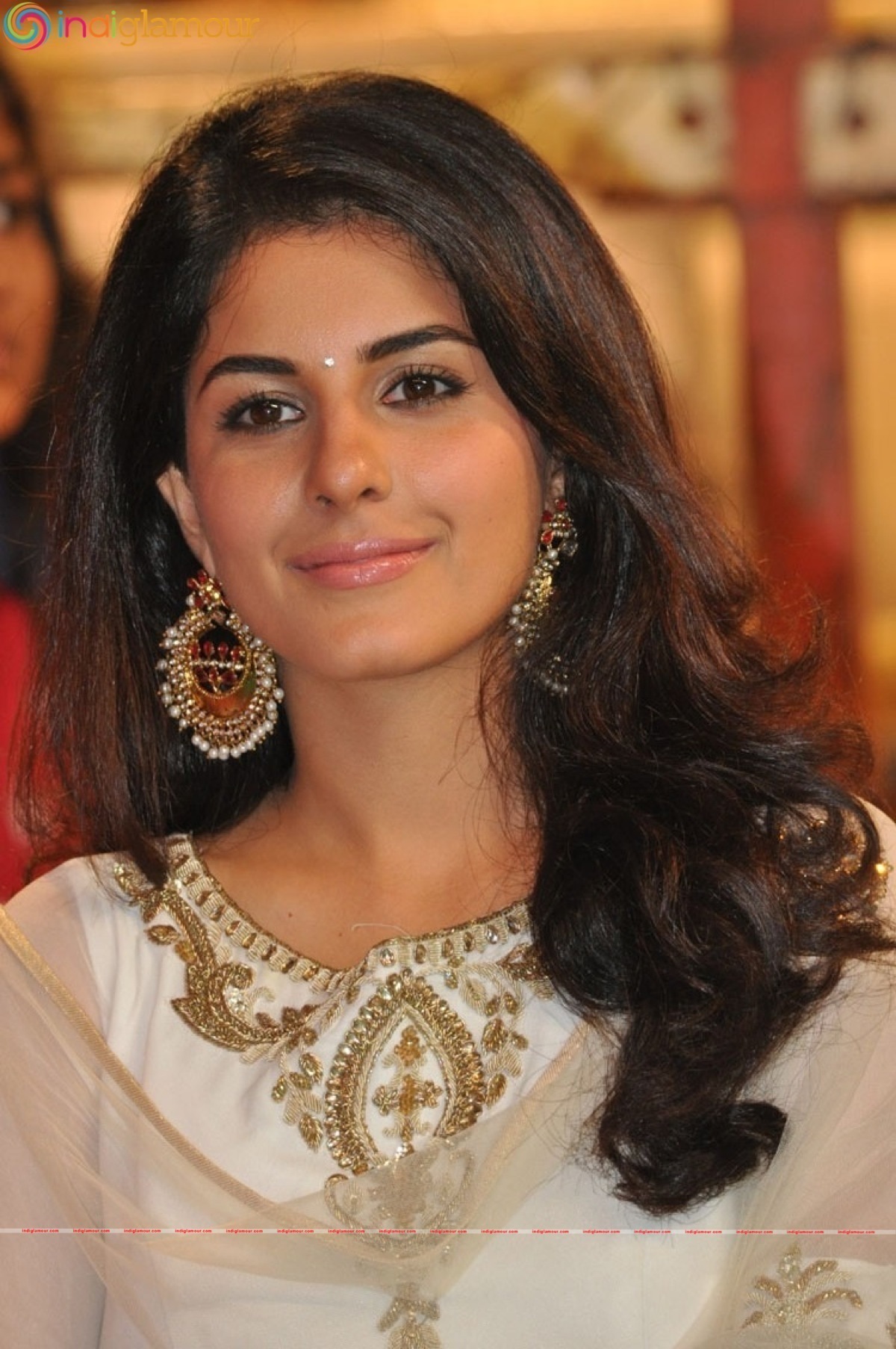 Isha Talwar Actress hd photo