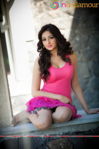 Aavaana ActressHot Photoshoot Stills