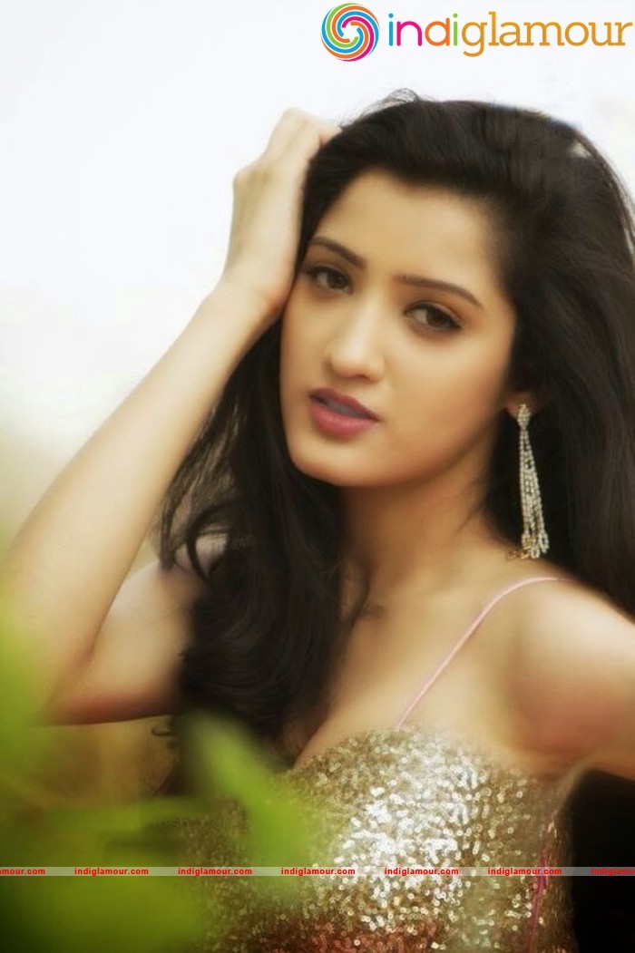 Richa Panai Actress hd photo