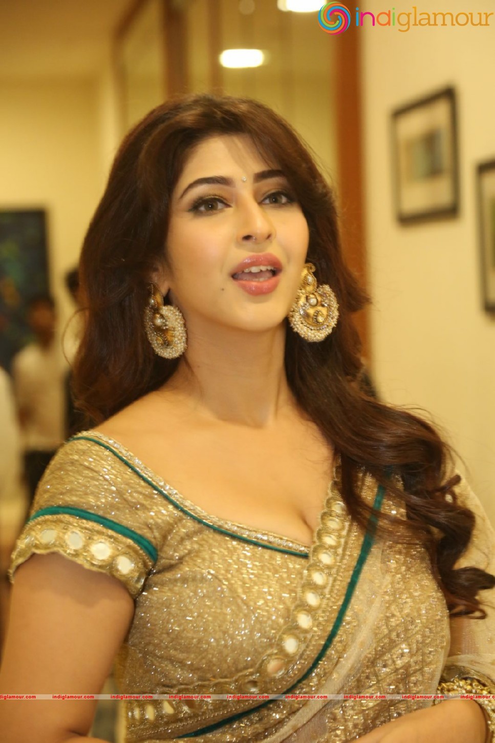Sonarika Bhadoria Actress hd photo