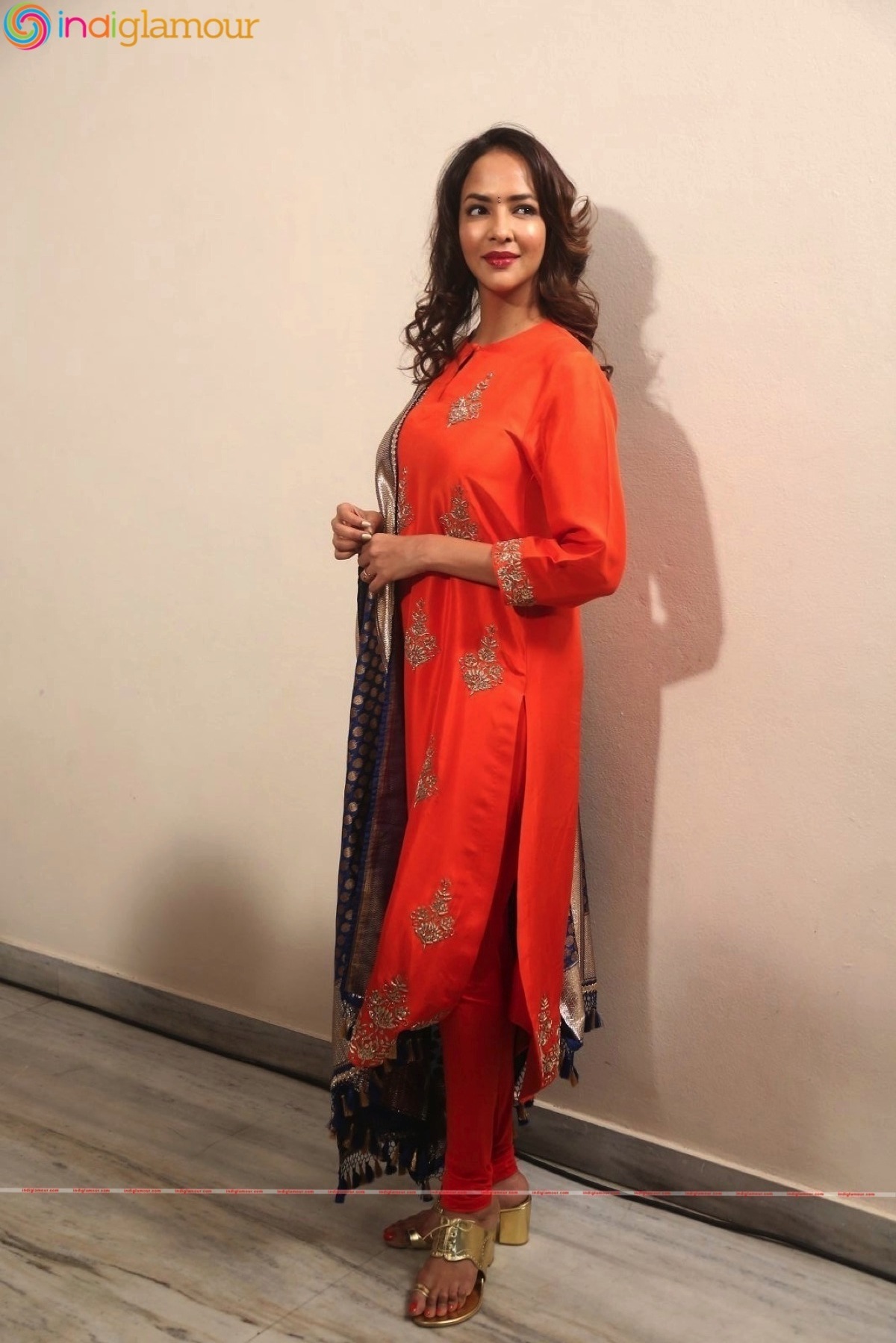 Lakshmi Manchu Actress hd photo
