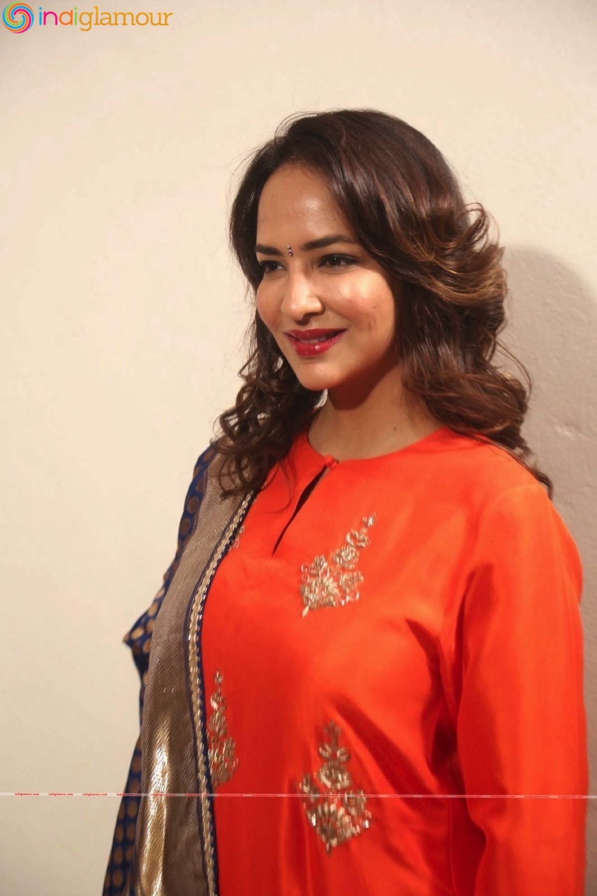 Lakshmi Manchu Actress hd photo