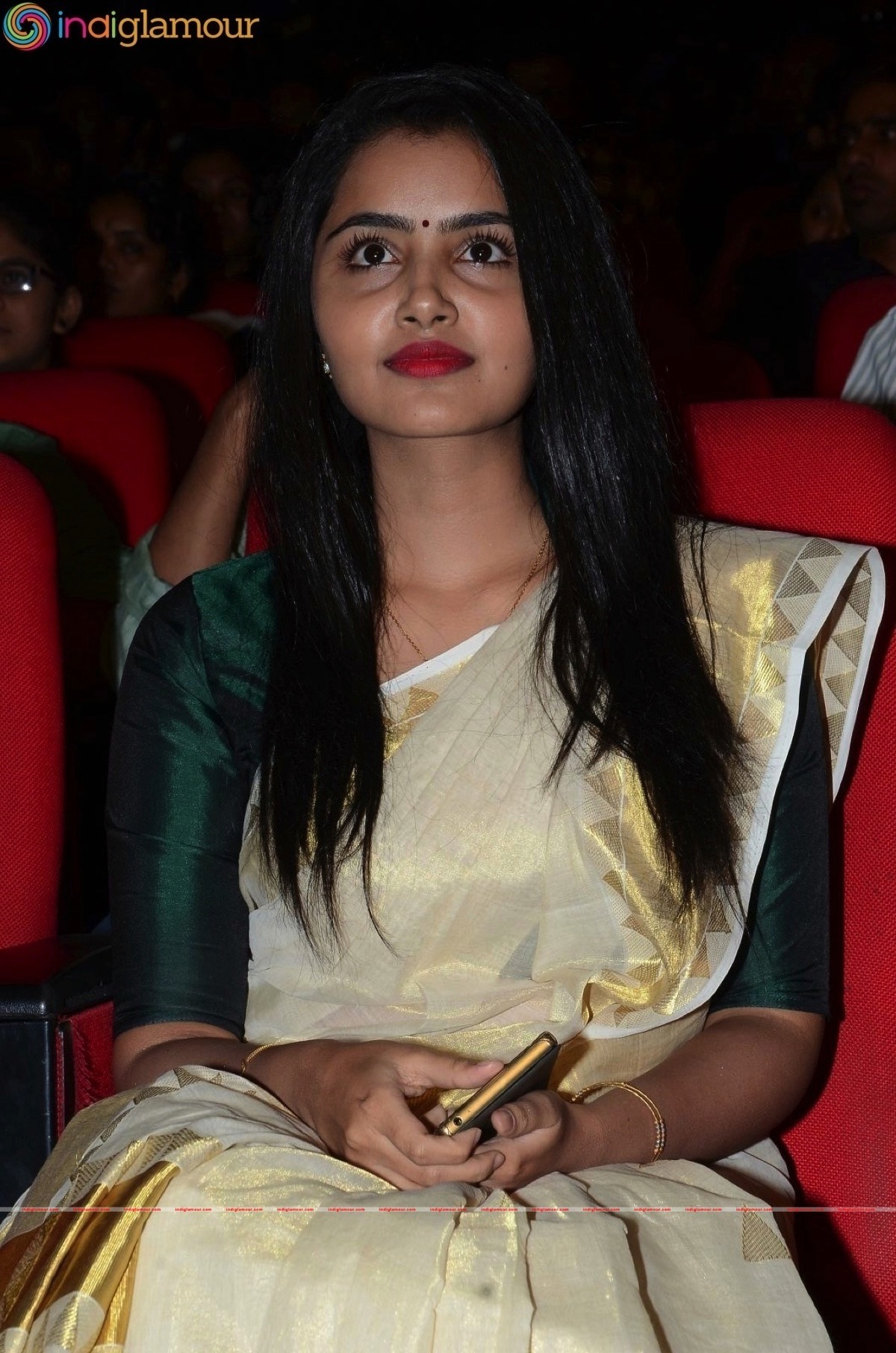 Anupama Parameshwaran Actress hd photo
