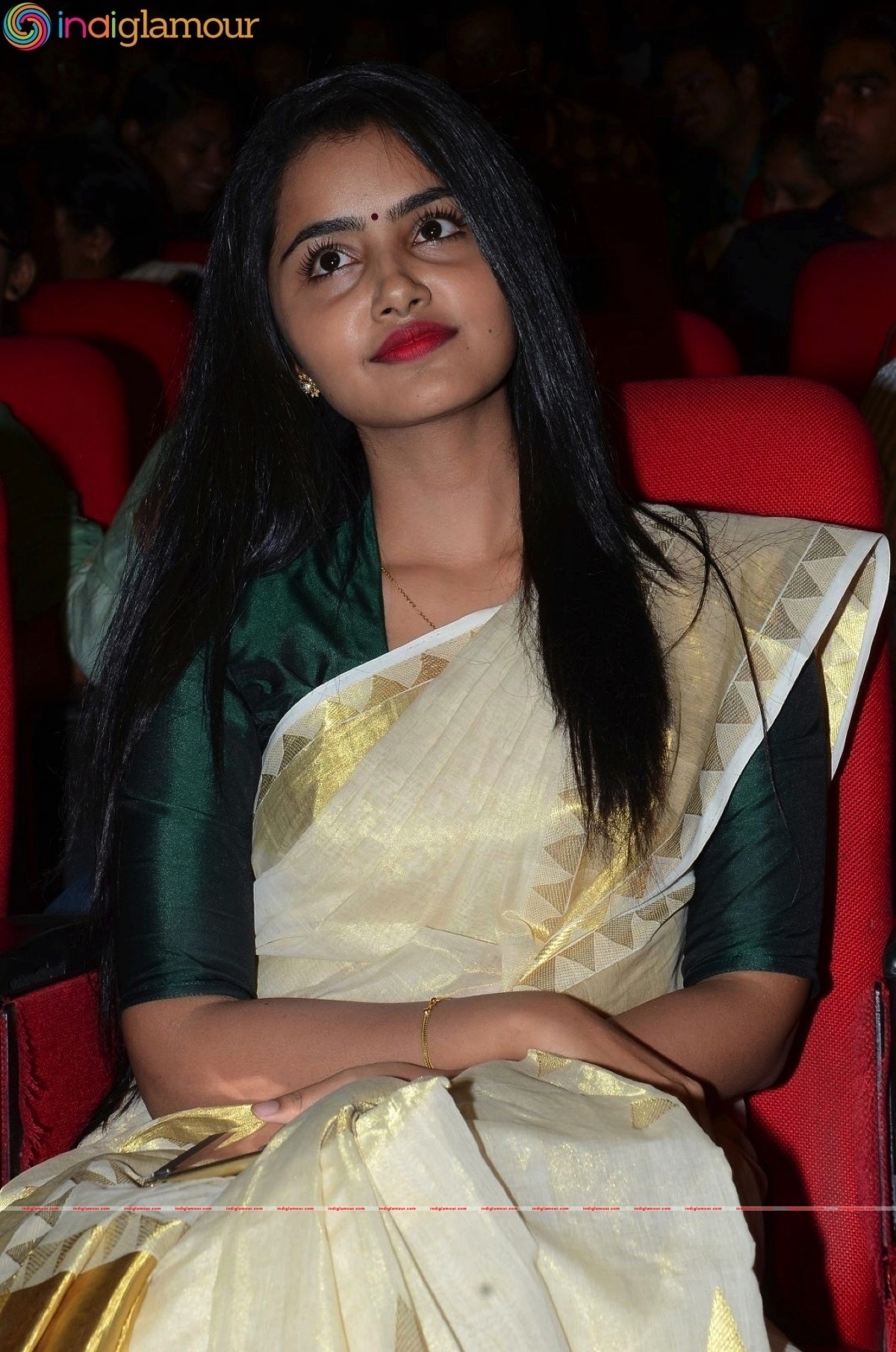 Anupama Parameshwaran Actress hd photo