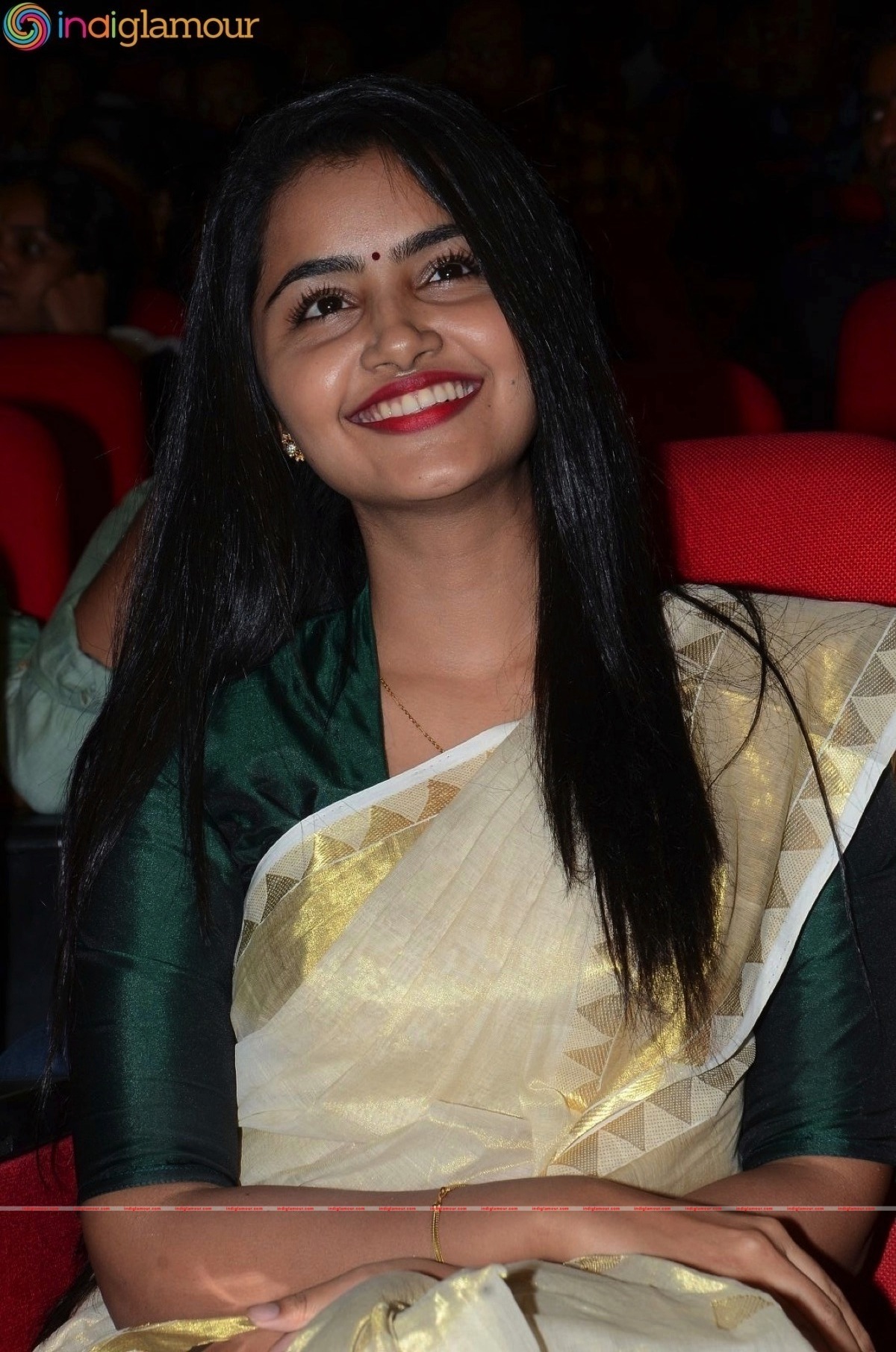 Anupama Parameshwaran Actress hd photo