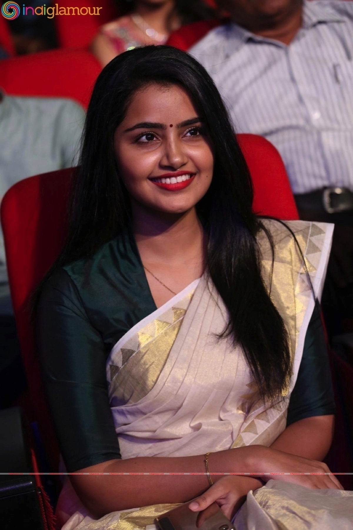Anupama Parameshwaran Actress hd photo