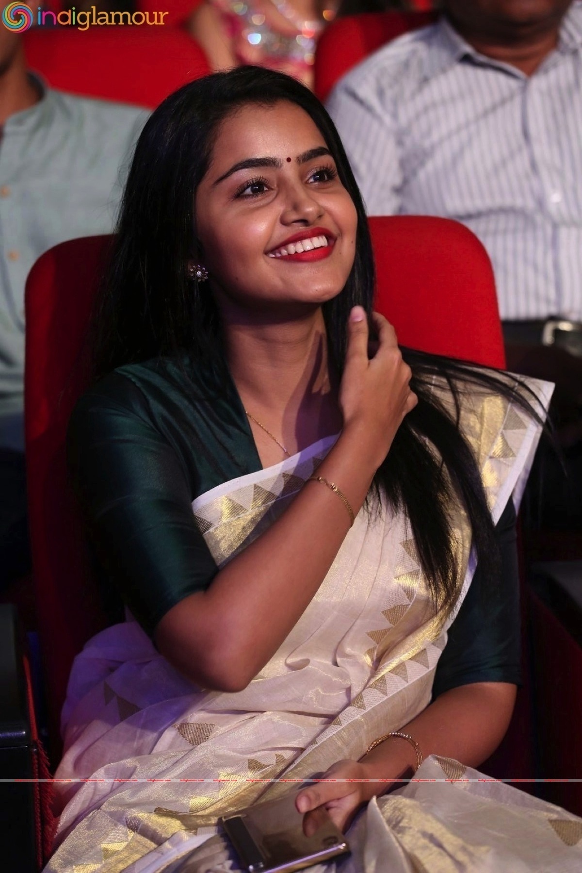 Anupama Parameshwaran Actress hd photo