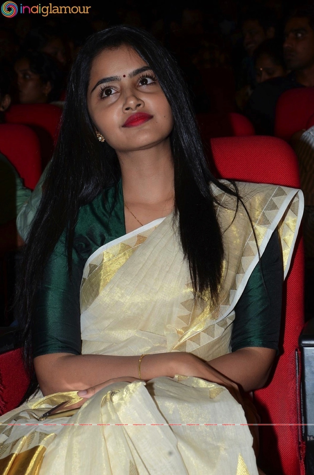 Anupama Parameshwaran Actress hd photo