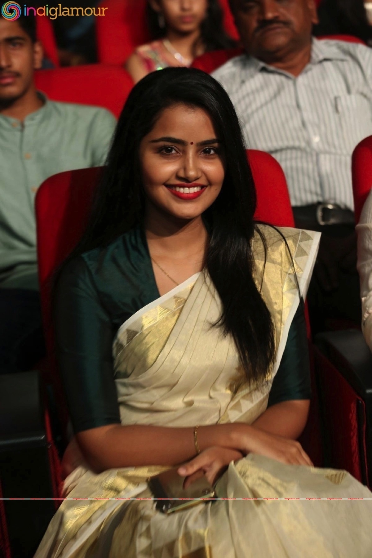 Anupama Parameshwaran Actress hd photo