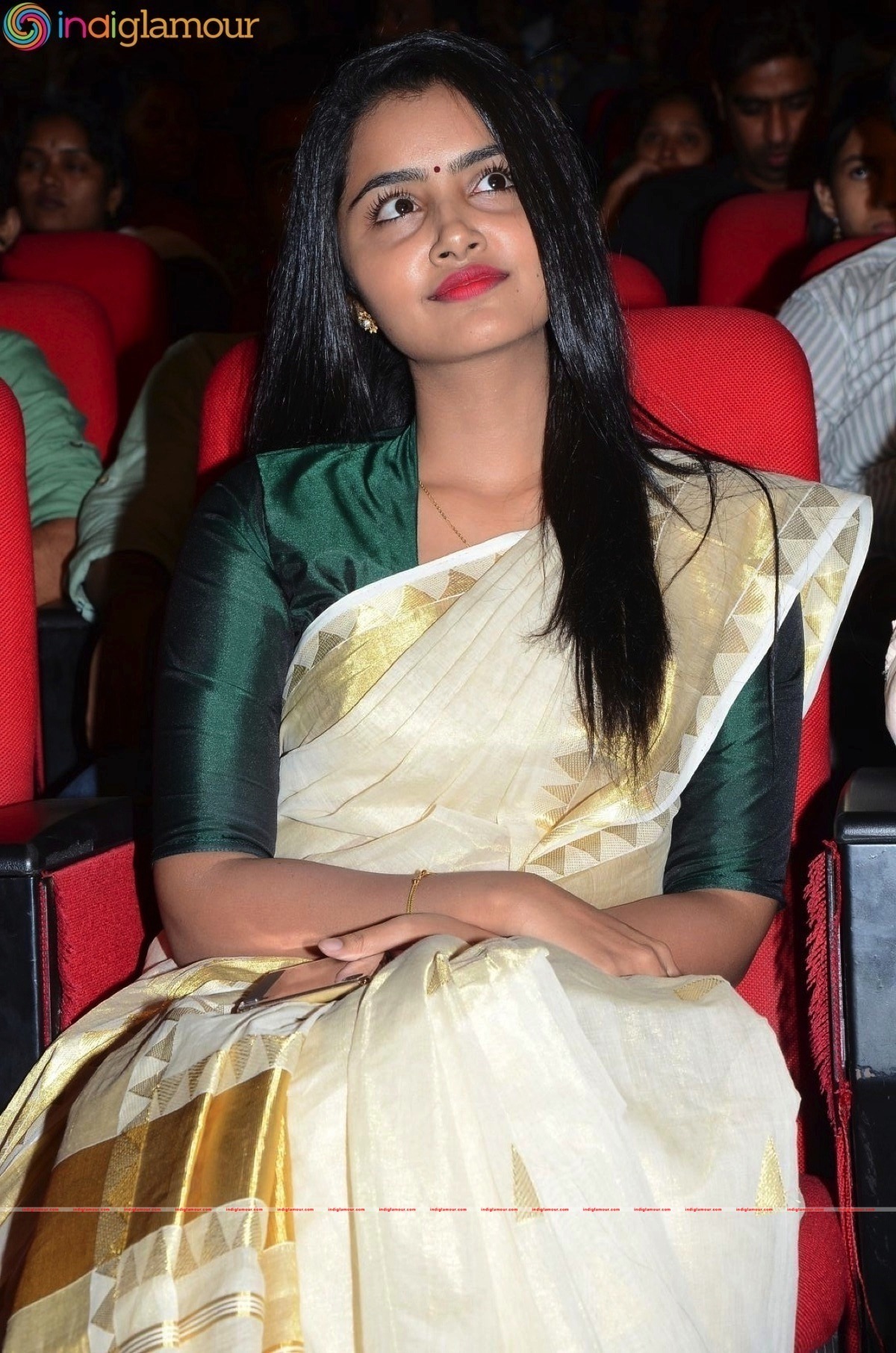 Anupama Parameshwaran Actress hd photo
