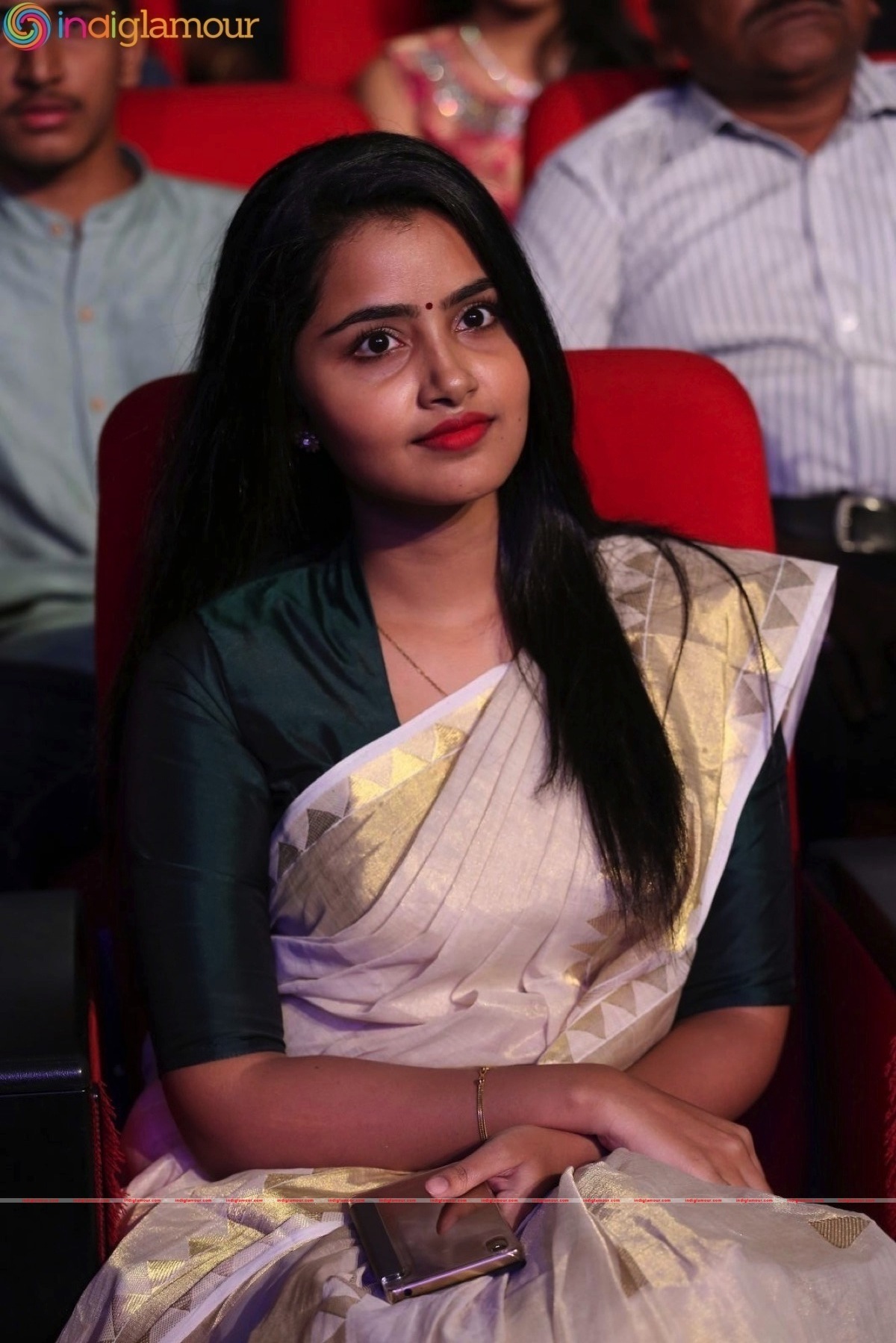 Anupama Parameshwaran Actress hd photo