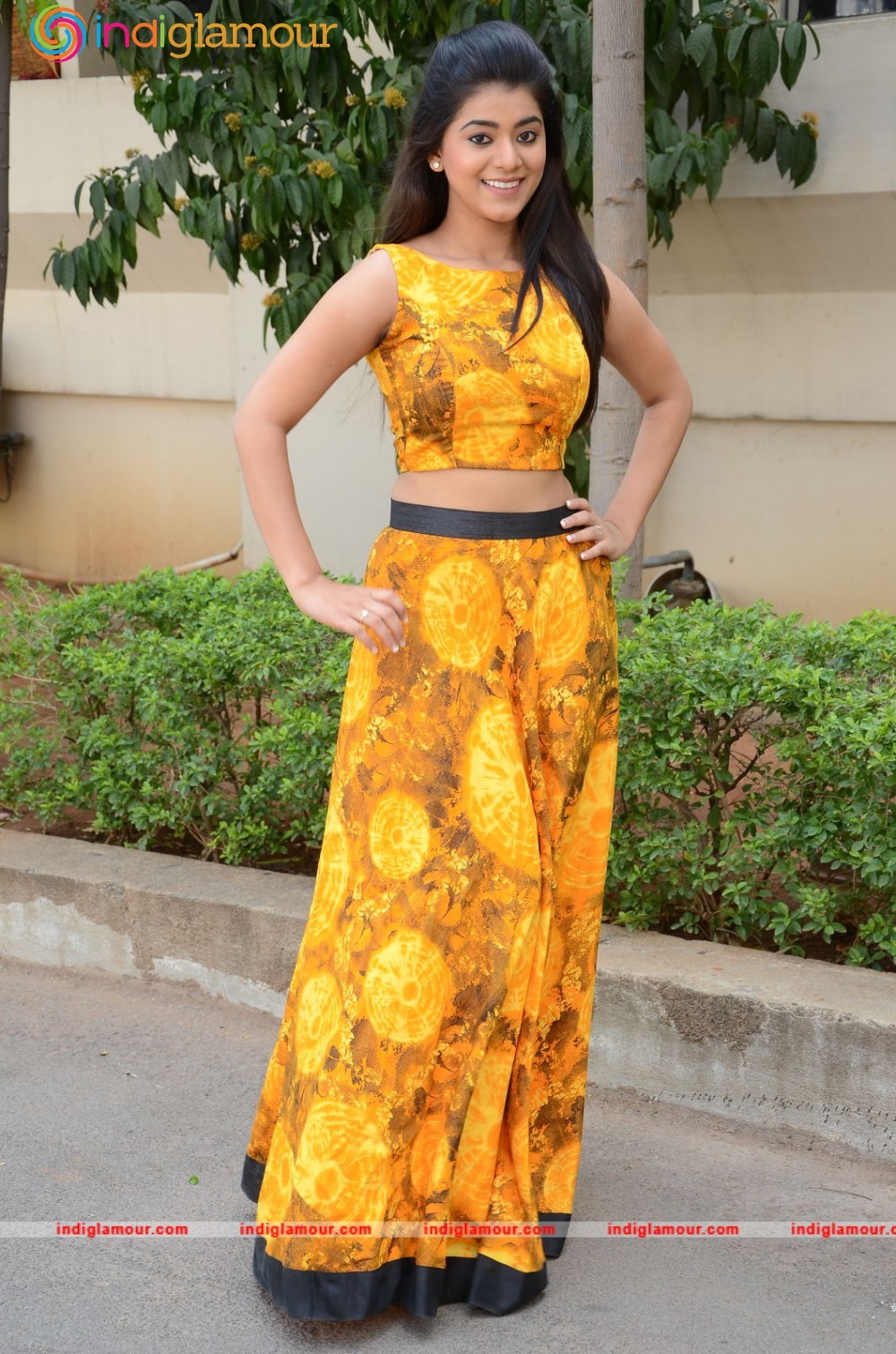 Yamini Bhaskar Actress hd photo