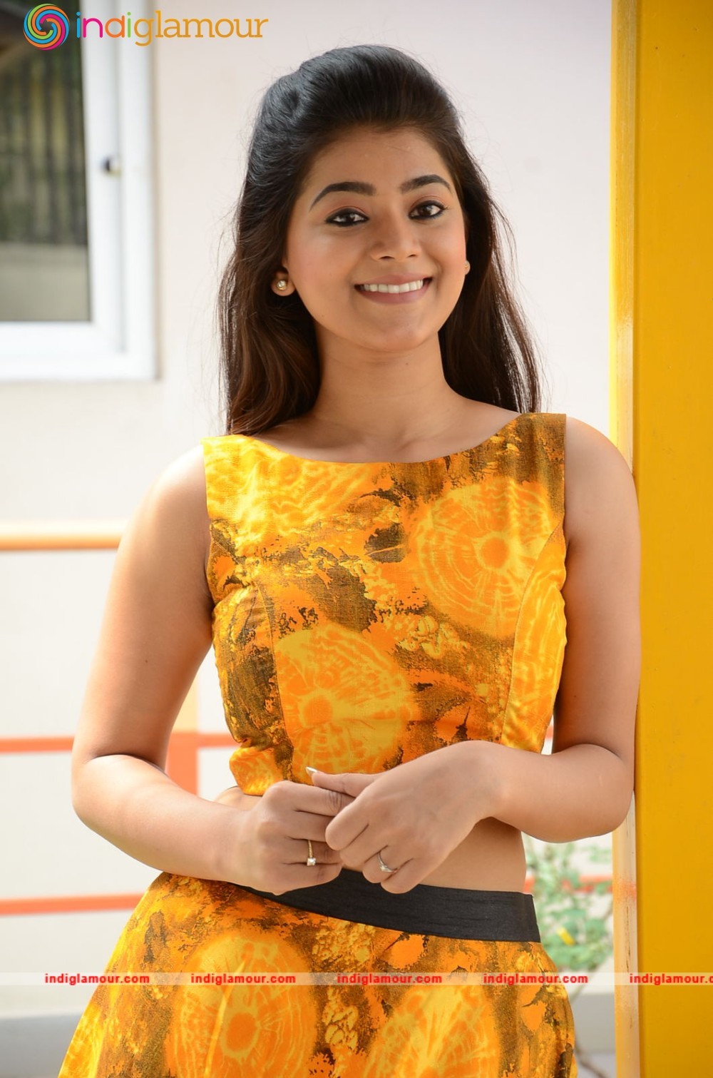 Yamini Bhaskar Actress hd photo