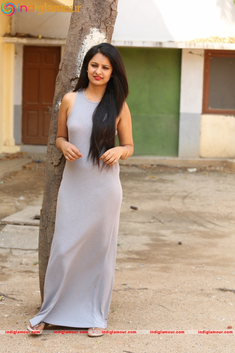 Nikita Bisht Actress hd photo