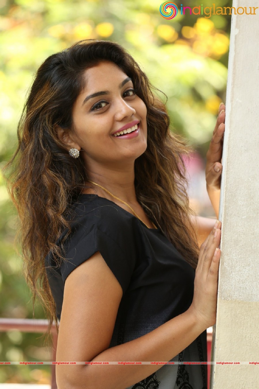 Karuna Actress hd photo