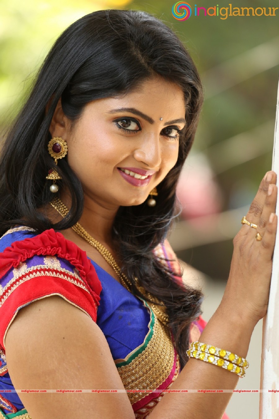 Mounica Actress hd photo