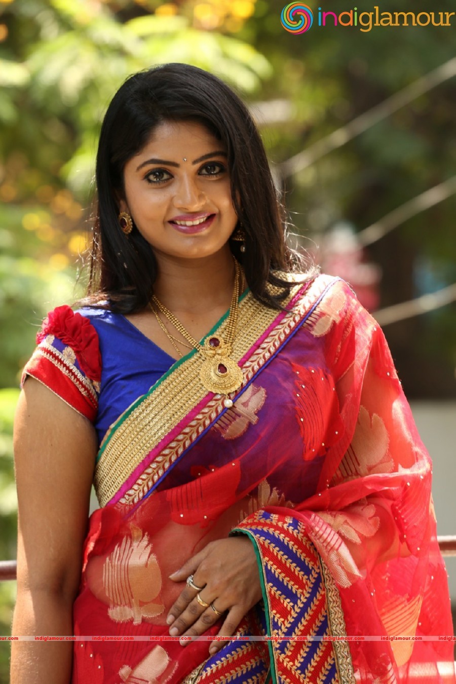 Mounica Actress hd photo