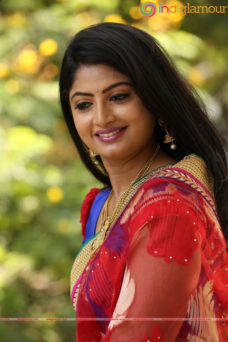 Mounica Actress hd photo