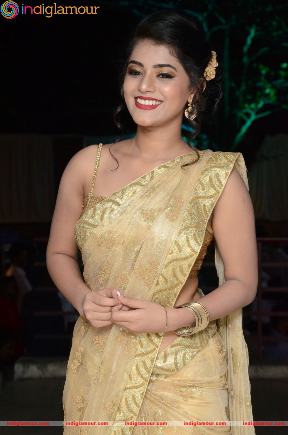 Yamini Bhaskar Actress hd photo