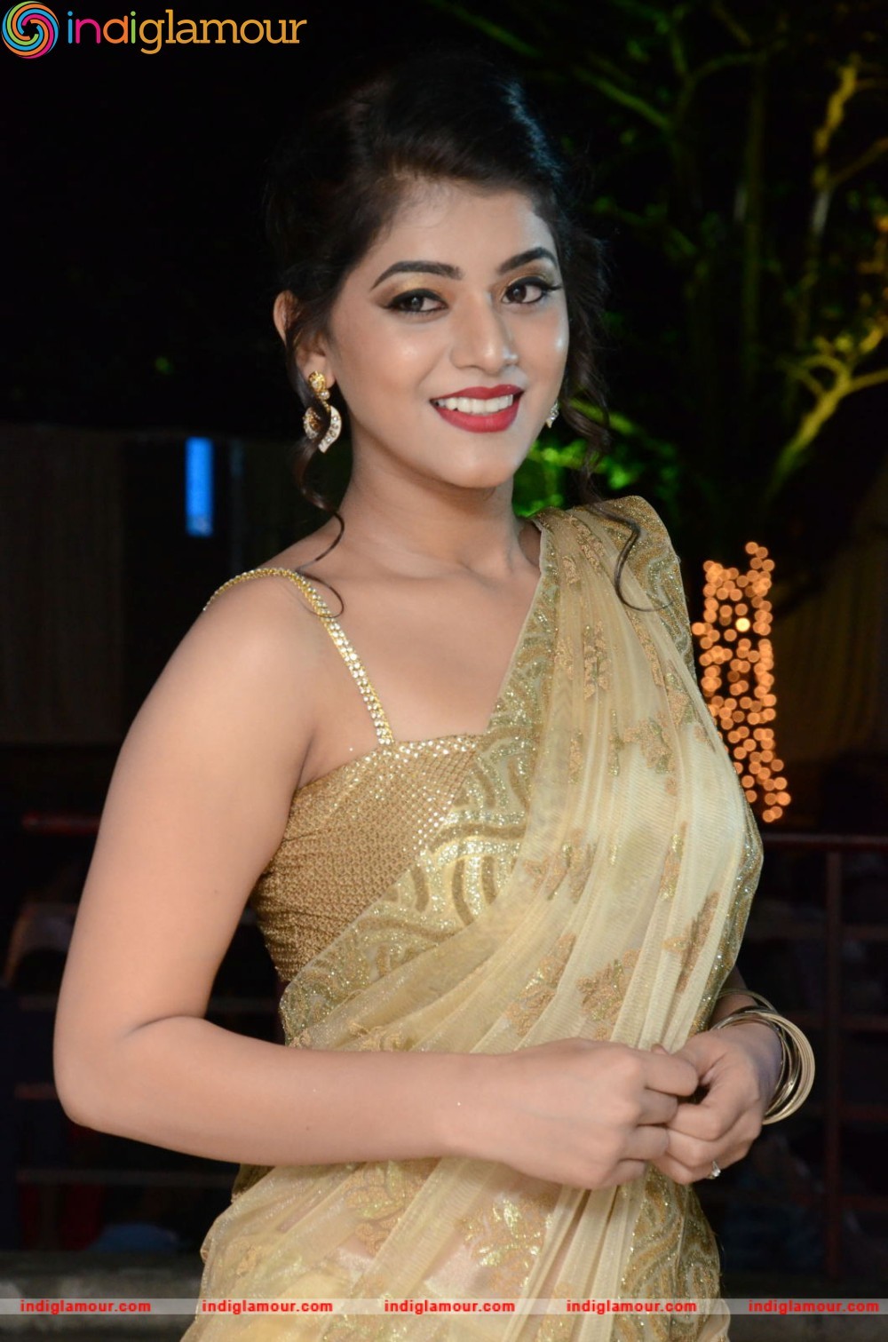 Yamini Bhaskar Actress hd photo