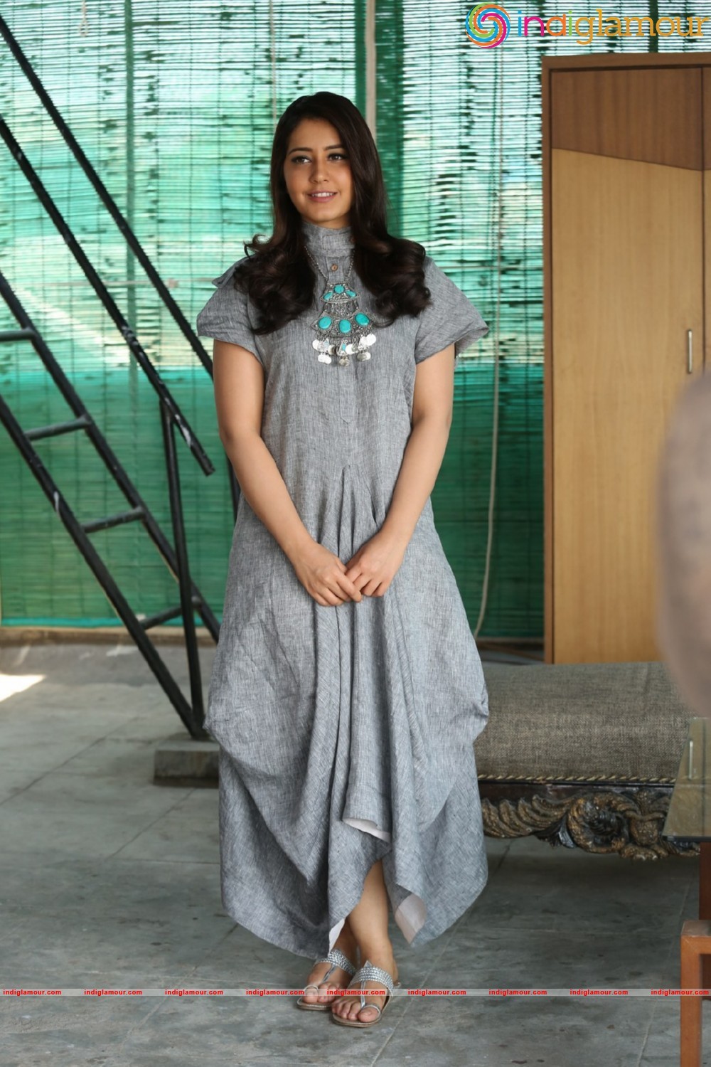 Rashi Khanna Latest Pics Actress hd photo