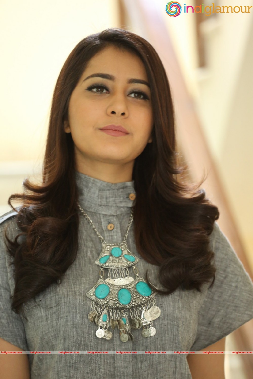 Rashi Khanna Latest Pics Actress hd photo