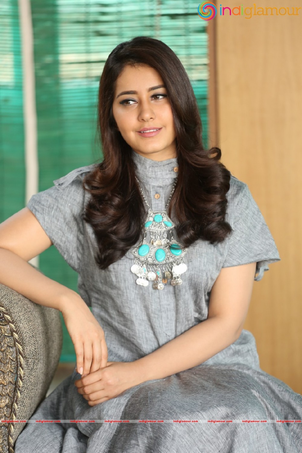 Rashi Khanna Latest Pics Actress hd photo