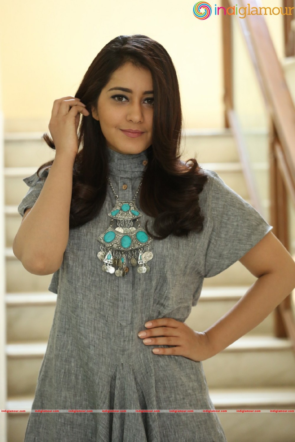 Rashi Khanna Latest Pics Actress hd photo