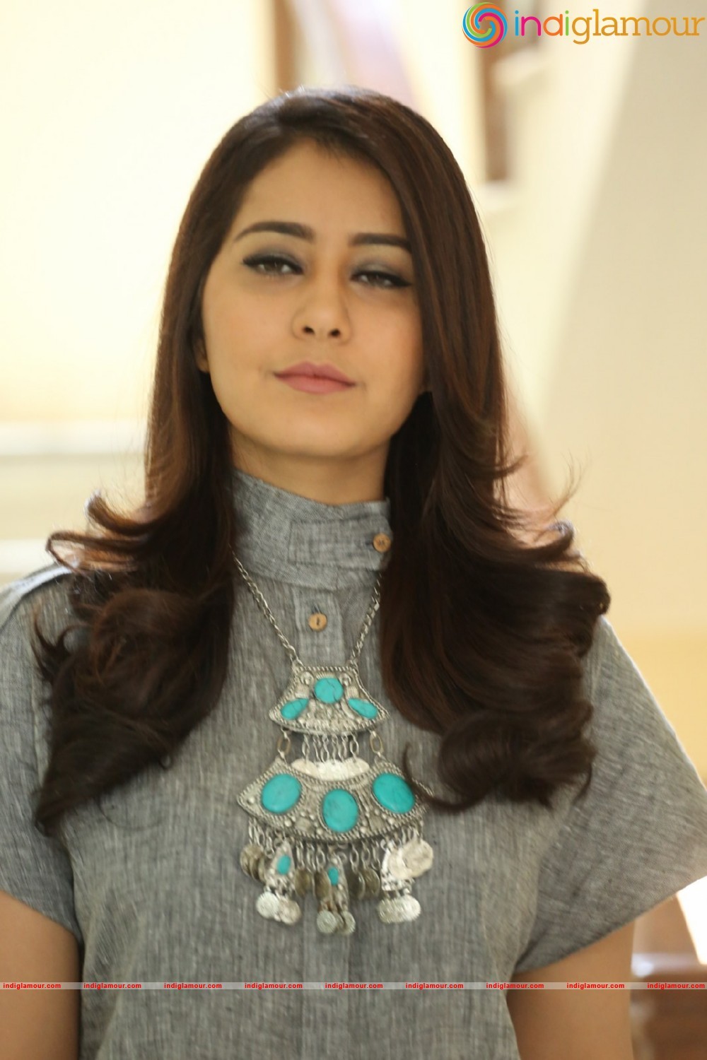 Rashi Khanna Latest Pics Actress hd photo