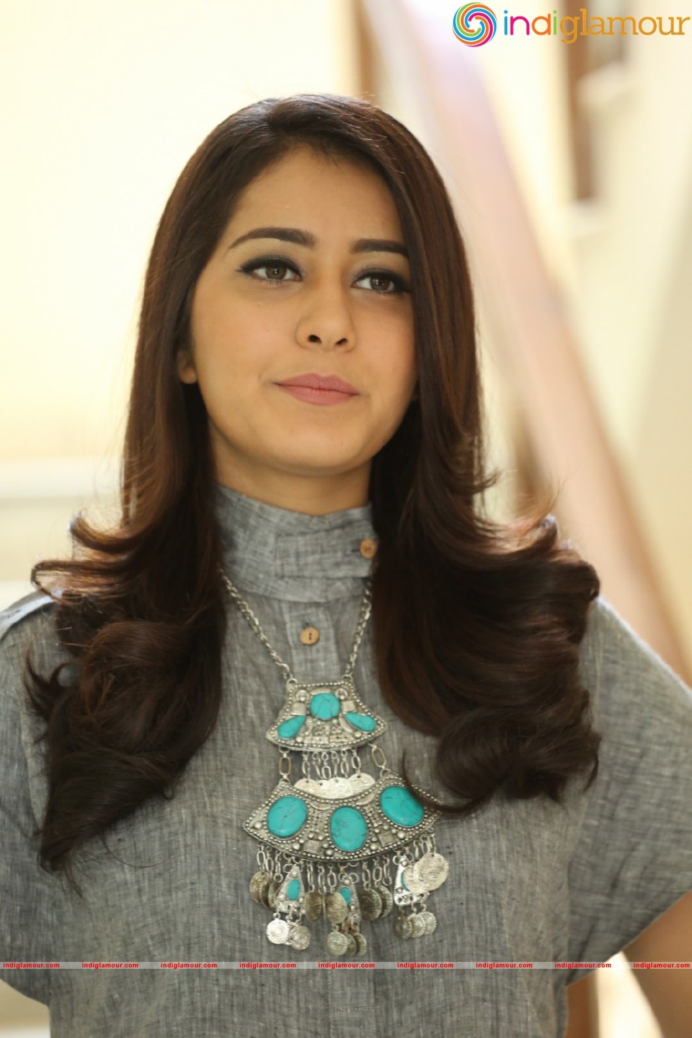 Rashi Khanna Latest Pics Actress hd photo