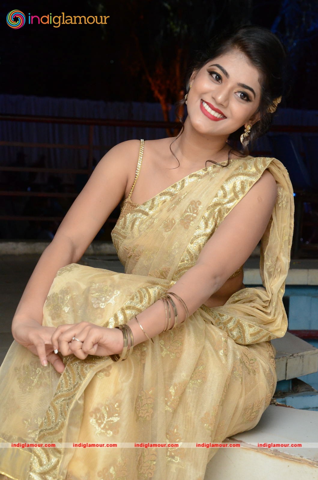 Yamini Bhaskar Actress hd photo