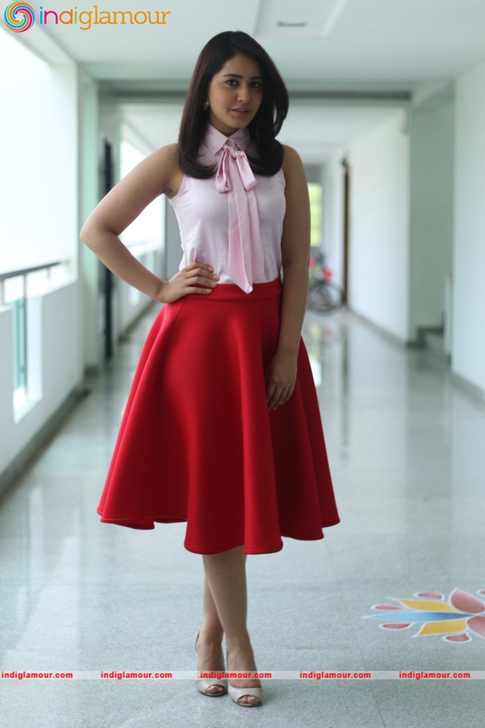 Rashi Khanna Actress hd photo
