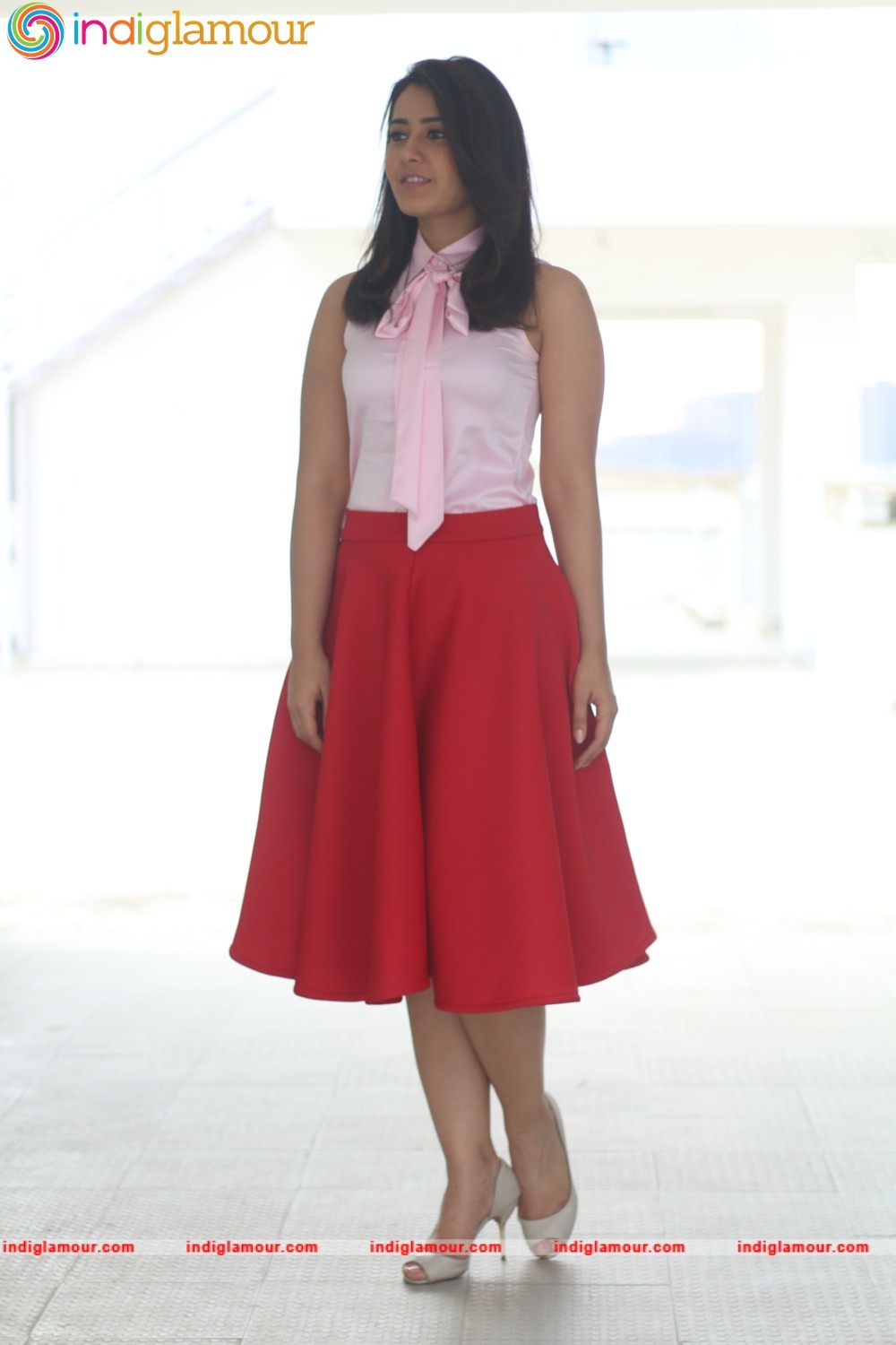 Rashi Khanna Actress hd photo