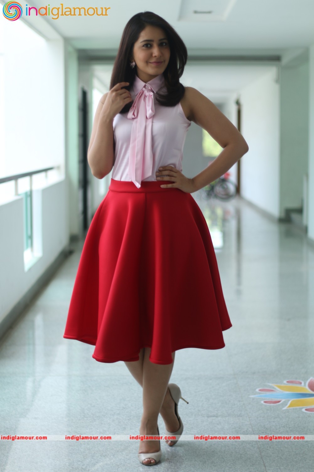 Rashi Khanna Actress hd photo