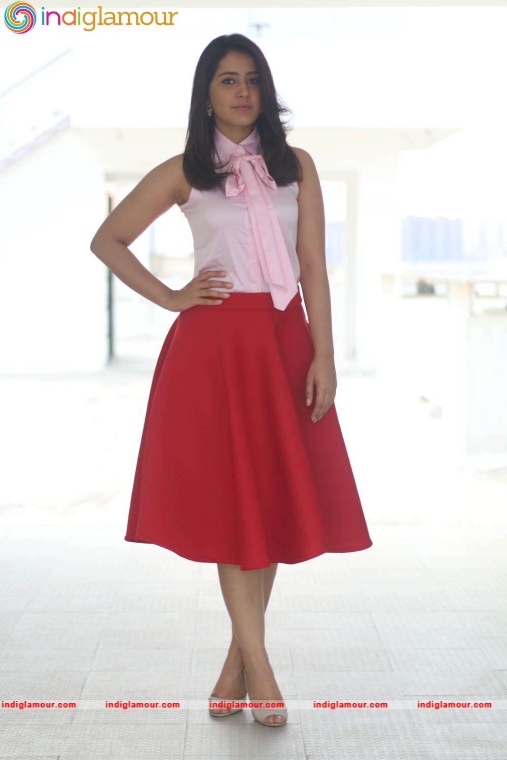 Rashi Khanna Actress hd photo