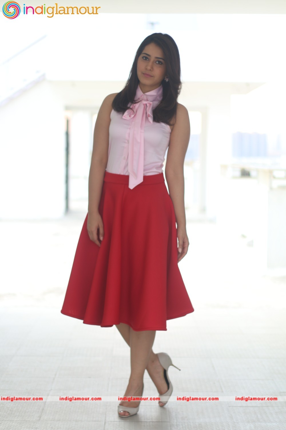 Rashi Khanna Actress hd photo