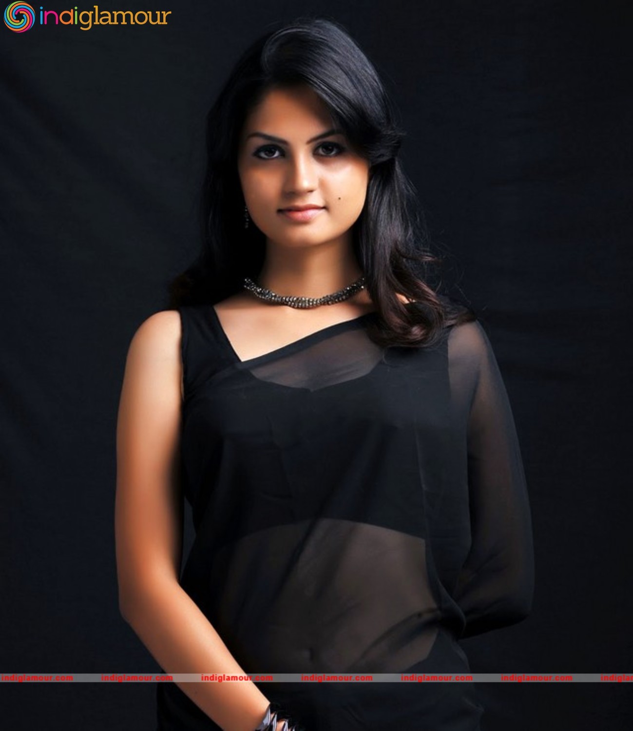 Madhulika Actress hd photo